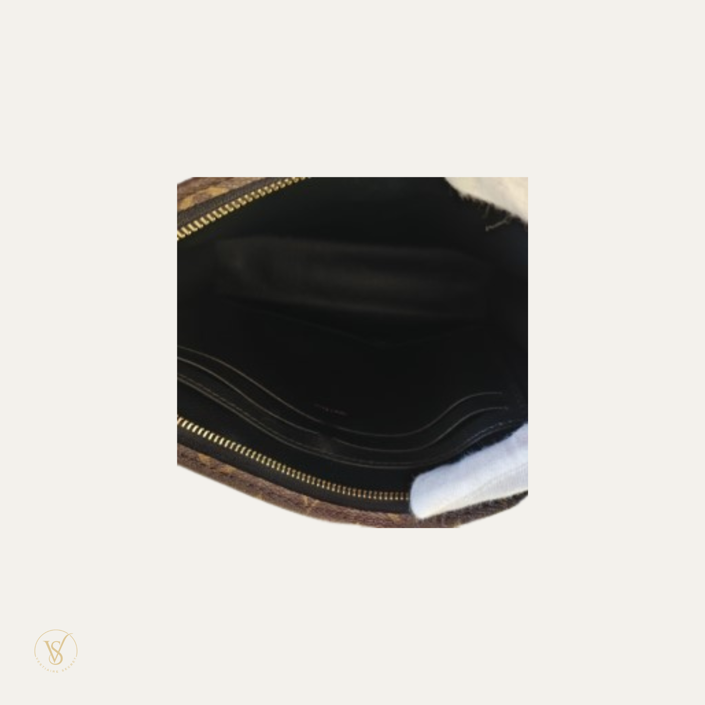 Louis Vuitton - Poche Toilette NM Monogram